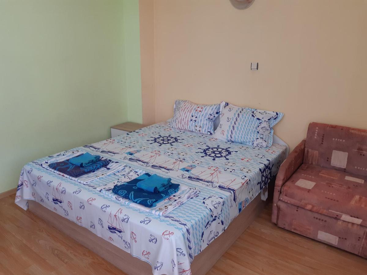 Kazlarov Guest House Kiten  Kültér fotó