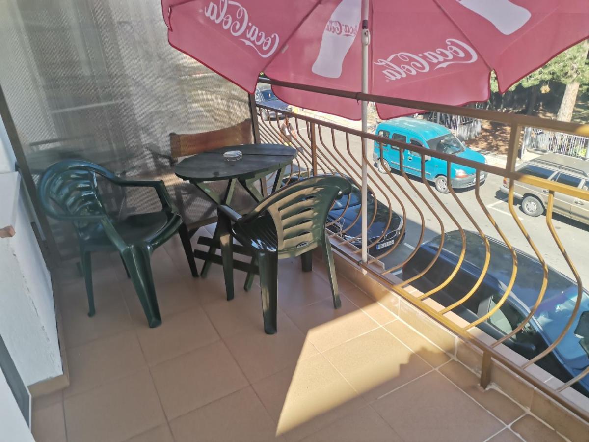 Kazlarov Guest House Kiten  Kültér fotó