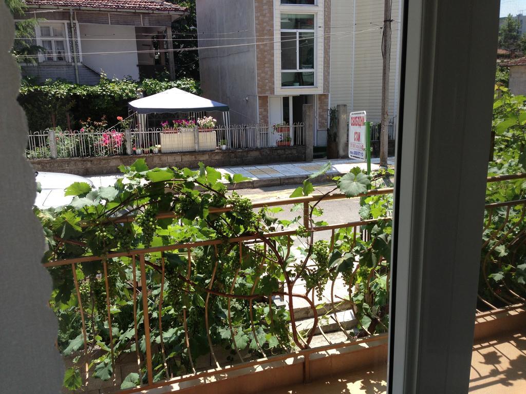 Kazlarov Guest House Kiten  Kültér fotó
